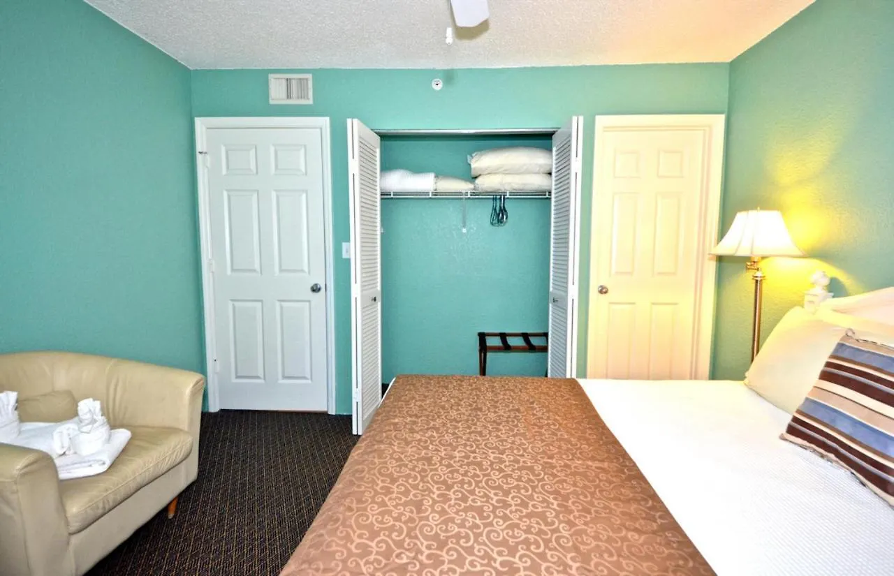 Apartment Sunrise Suites Big Kahuna Suite #202 Key West