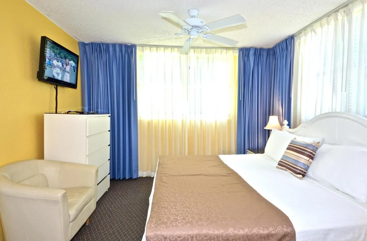 Sunrise Suites Big Kahuna Suite #202 Key West